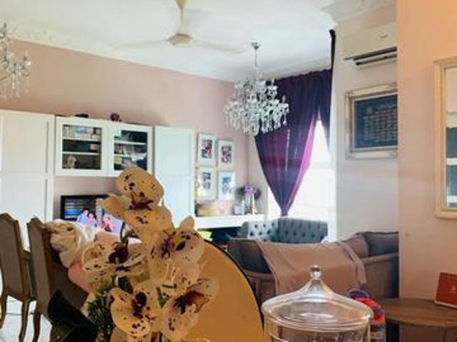 Apartment for sale in Puchong, Majlis Bandaraya Subang Jaya