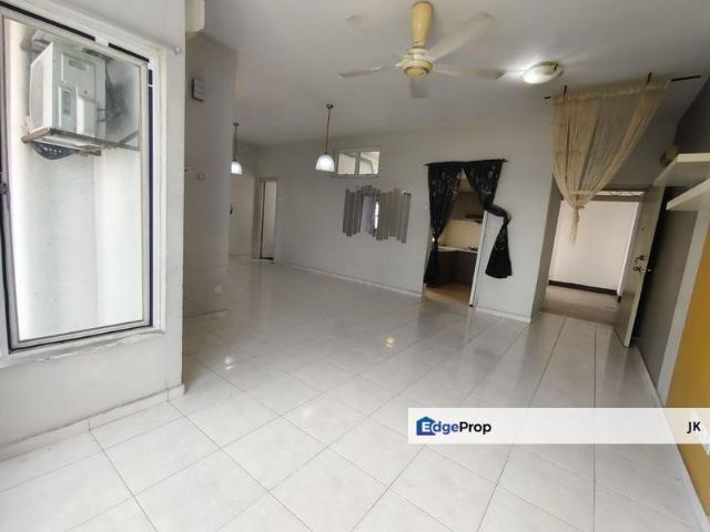 Condominium for sale in Petaling, Subang Jaya