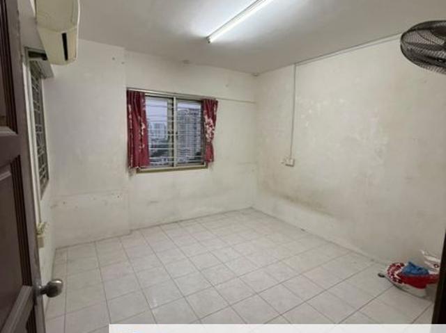 Flat for rent in Relau, George Town