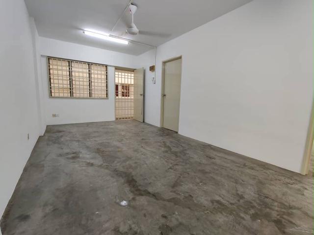 Apartment for sale in Georgetown, Penang