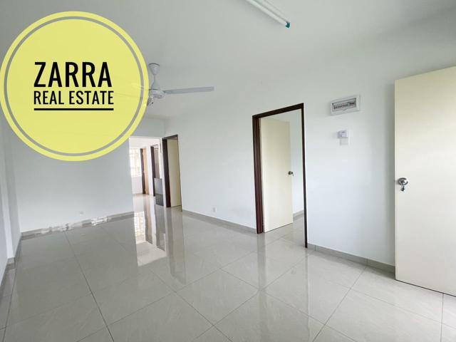 Apartment for sale in Mukim 13, Georgetown
