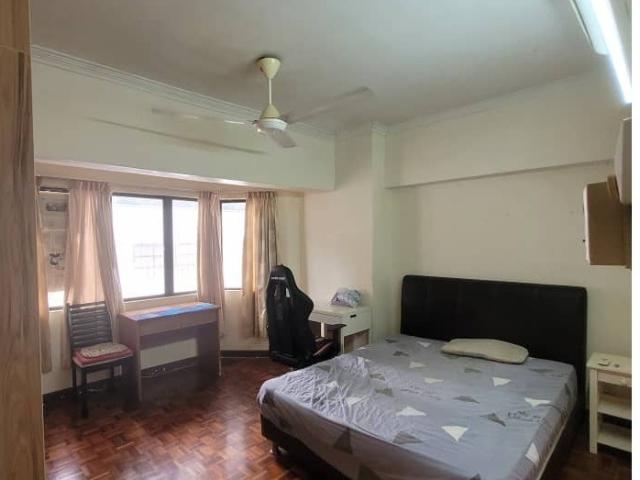 Room for rent in Country Heights Damansara, Kuala Lumpur