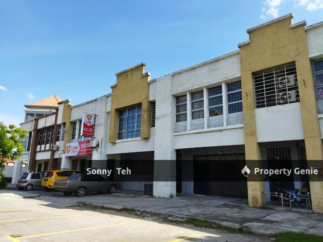 Shop Office for sale in Alam Impian, Selangor