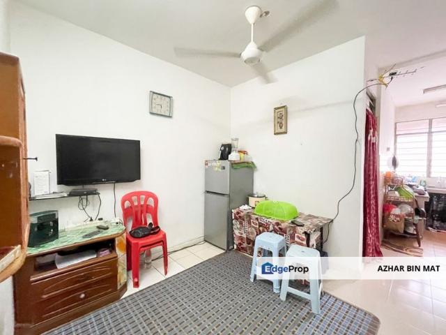 Flat for sale in Langat, Selangor