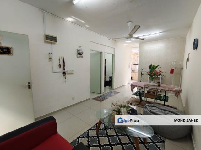 Flat for sale in Langat, Selangor