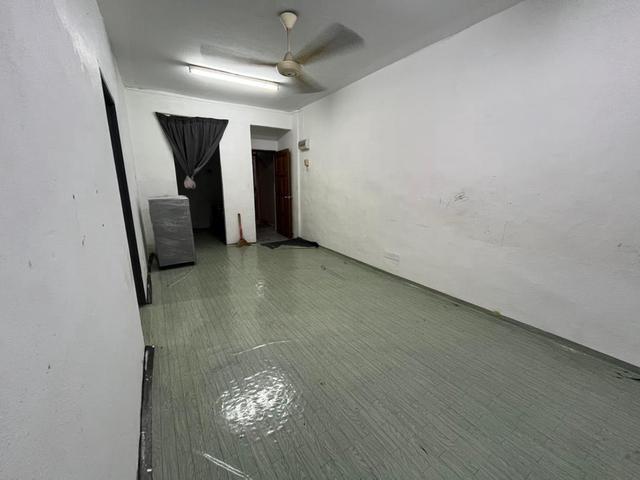 Apartment for sale in Georgetown, Penang