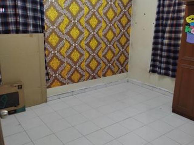 Flat for sale in Mukim 13, Georgetown