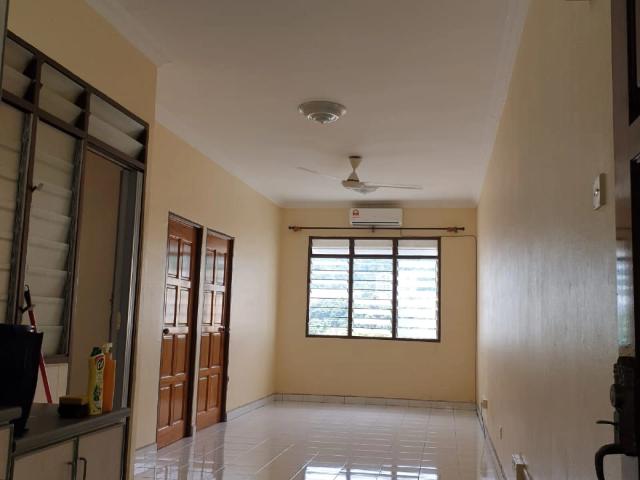 Apartment for rent in Mukim 13, Georgetown