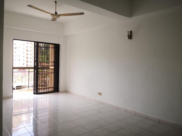Condominium for sale in Mukim 13, Georgetown