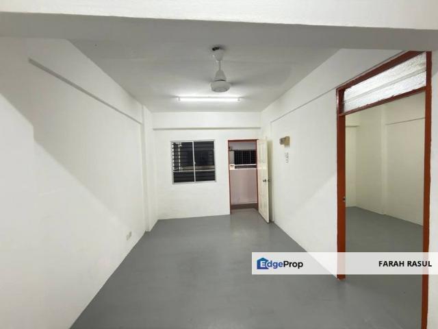 Condominium for sale in Petaling, Damansara Damai