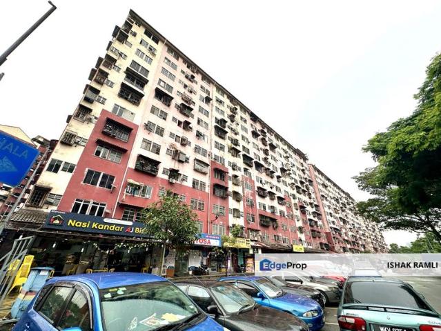Flat for sale in Petaling, Damansara Damai