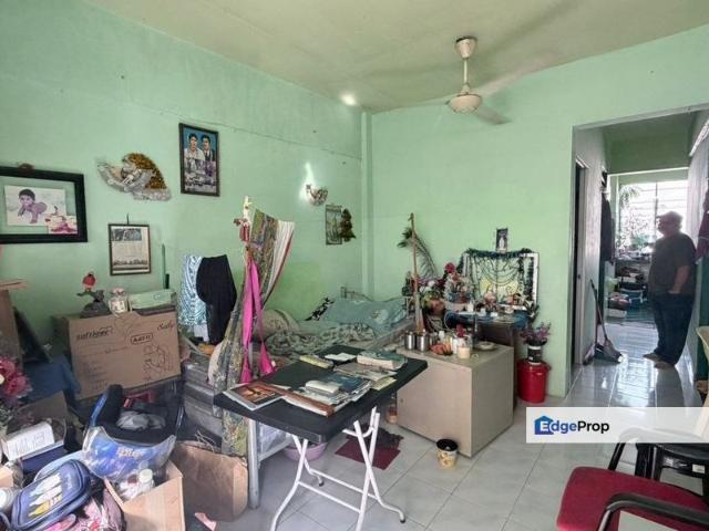 Flat for sale in Petaling, Damansara Damai