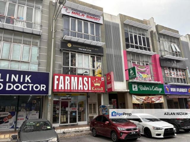 Shop for sale in Petaling, Damansara Damai