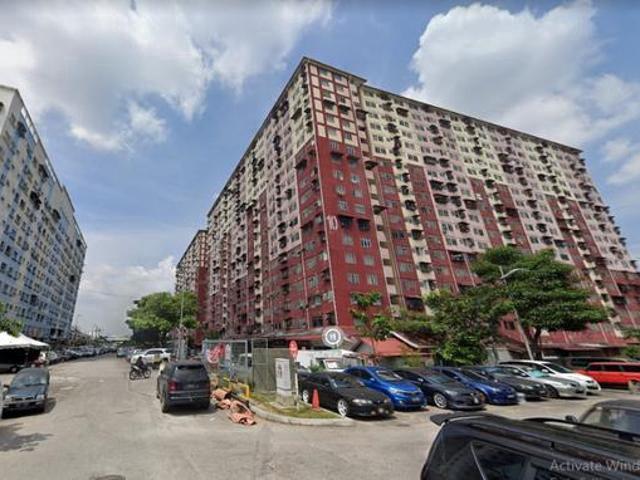 Apartment for sale in Petaling, Damansara Damai