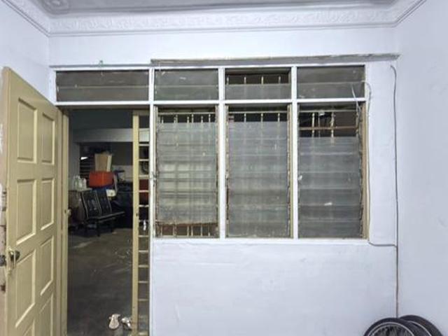 Flat for sale in Petaling, Damansara Damai