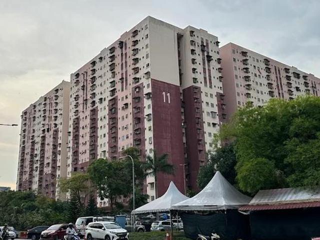 Flat for sale in Petaling, Damansara Damai
