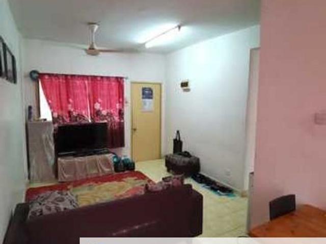 Flat for sale in Petaling, Damansara Damai