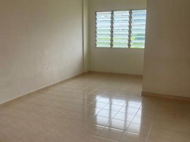 Apartment for sale in Petaling, Damansara Damai