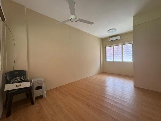 Apartment for sale in Petaling, Damansara Damai