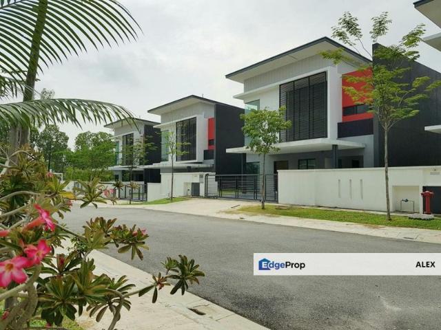House for sale in Tanjong Sepat, Selangor