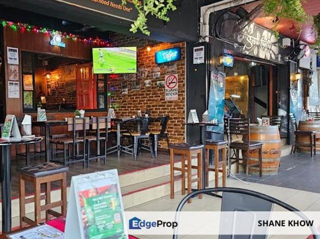 Shop for rent in Country Heights Damansara, Kuala Lumpur