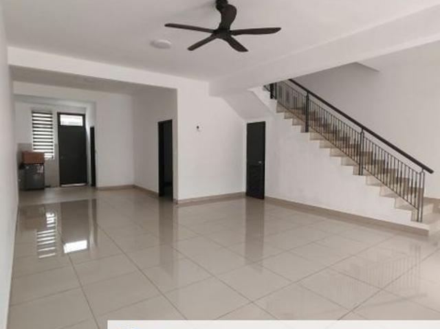 House for rent in Taman Desa Palma (Nasa City), Johor Bahru