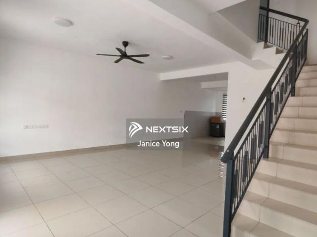 House for rent in Taman Desa Palma (Nasa City), Tebrau