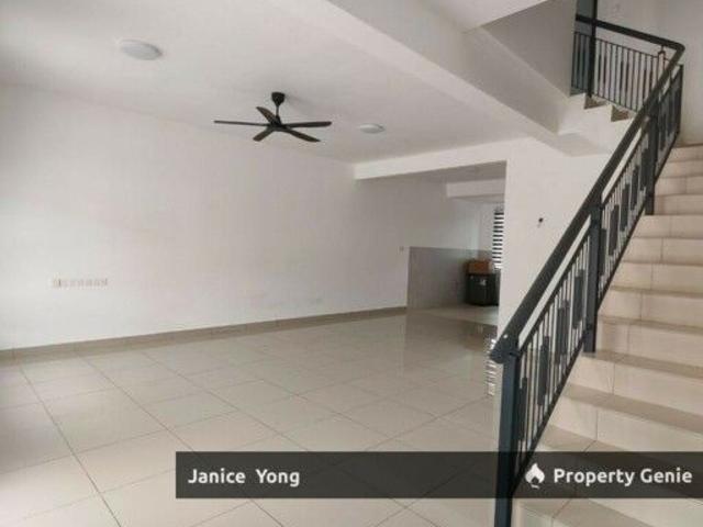 House for rent in Taman Desa Palma (Nasa City), Tebrau