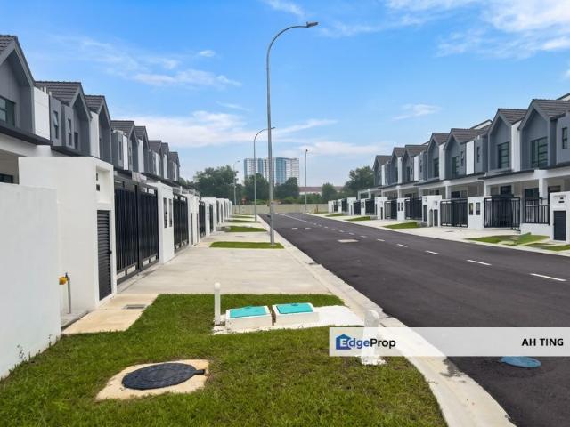 House for rent in Taman Desa Palma (Nasa City), Johor Bahru