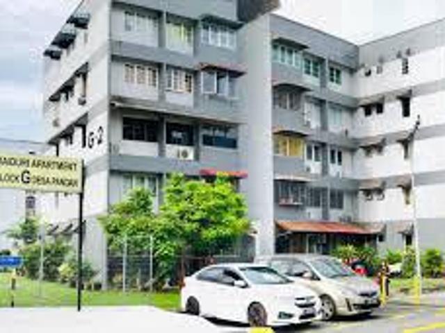 Apartment for sale in Desa Pandan