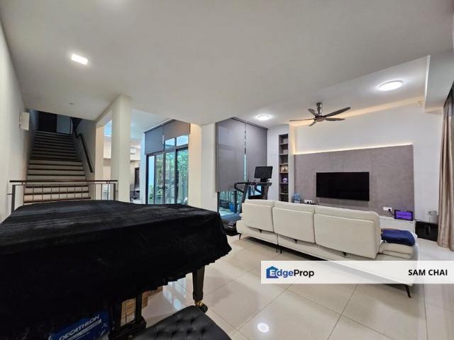 House for sale in Country Heights Damansara, Kuala Lumpur