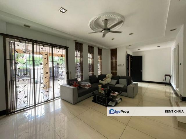 House for sale in Country Heights Damansara, Kuala Lumpur