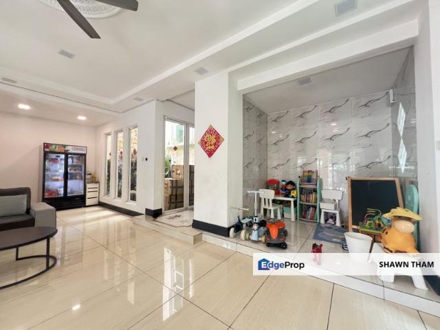 House for sale in Country Heights Damansara, Kuala Lumpur