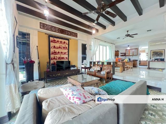 House for sale in Country Heights Damansara, Kuala Lumpur