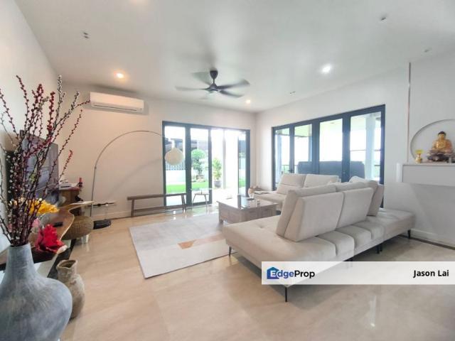 House for sale in Country Heights Damansara, Kuala Lumpur