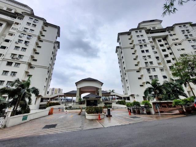 Condominium for rent in Country Heights Damansara, Kuala Lumpur