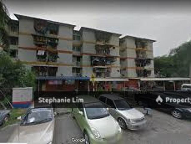 Flat for rent in Mukim 13, Georgetown