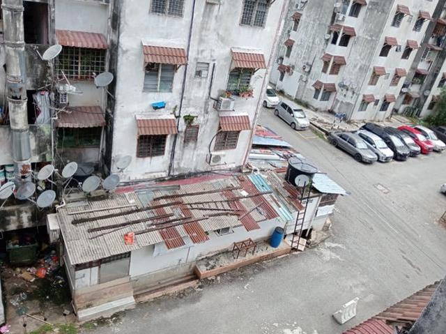 Flat for sale in Country Heights Damansara, Kuala Lumpur