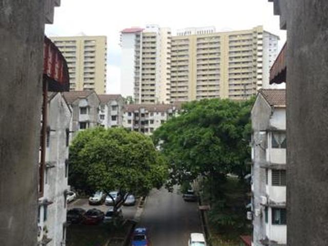 Flat for sale in Country Heights Damansara, Kuala Lumpur