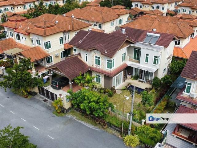 House for sale in Taman Pinggiran Putra, Majlis Bandaraya Subang Jaya