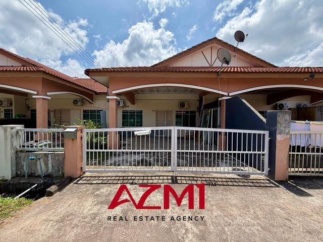 Terraced House for sale in Miri, Bahagian Miri