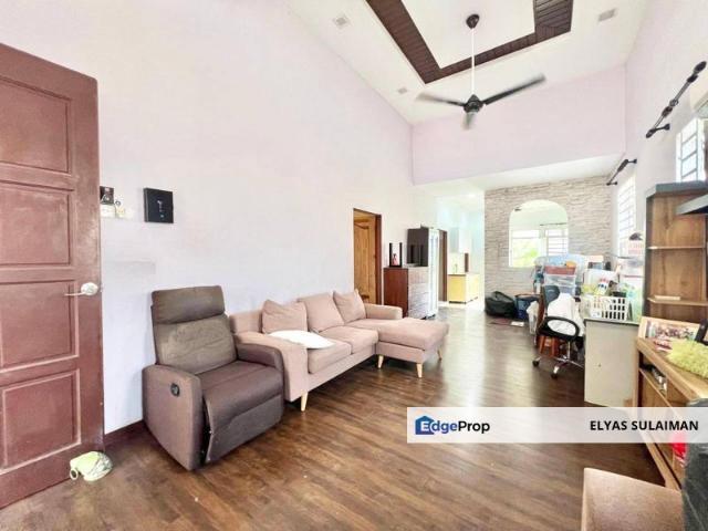 House for sale in Tanjong Sepat, Selangor