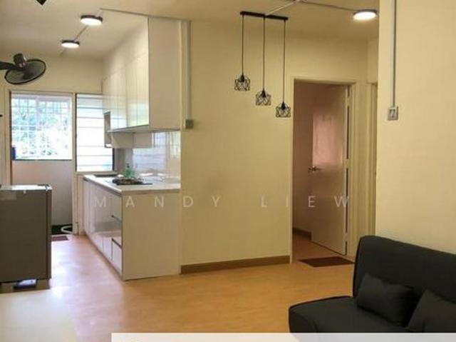 Flat for sale in Taman Usaha Jaya, Majlis Perbandaran Selayang