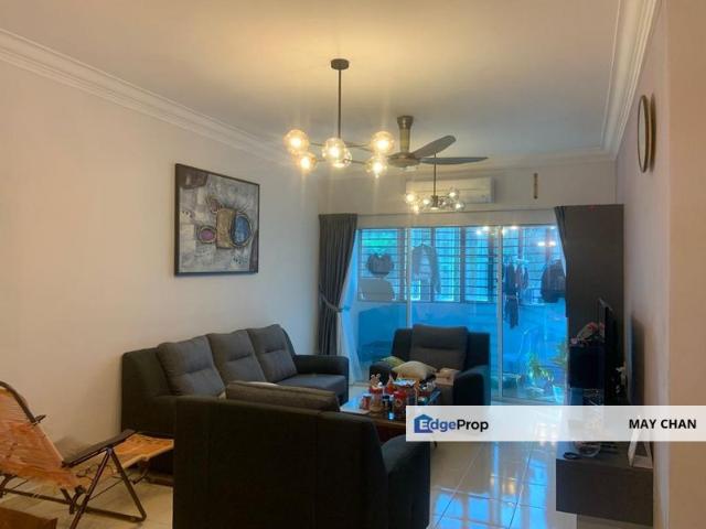 Condominium for sale in Petaling, Subang Jaya