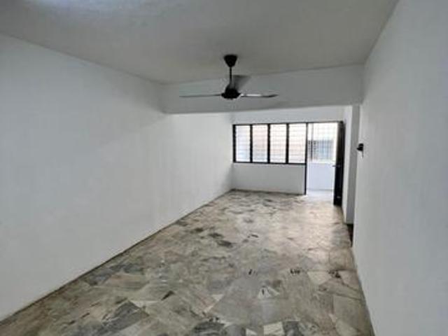 Apartment for sale in Petaling, Subang Jaya