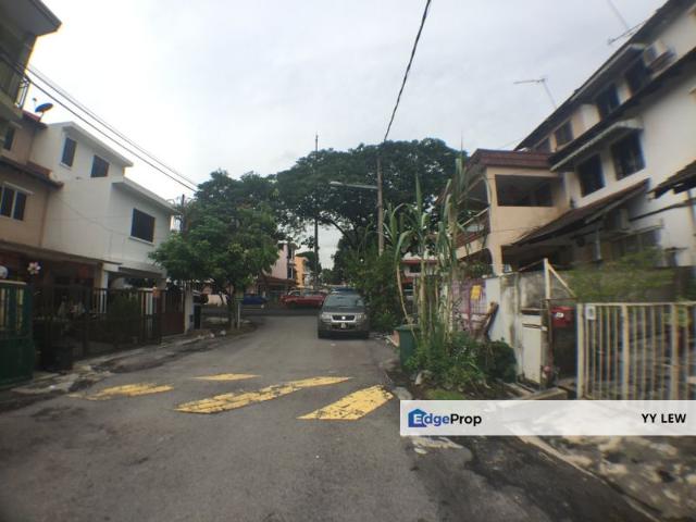 House for sale in Country Heights Damansara, Kuala Lumpur
