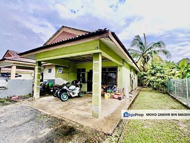 House for sale in Tanjong Sepat, Selangor