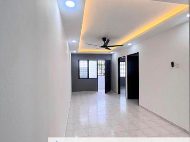 Flat for sale in Bukit Ledang, Johor