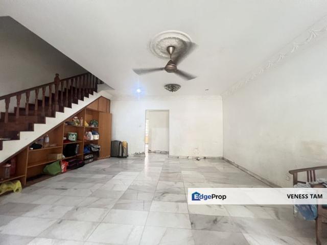 House for sale in Country Heights Damansara, Kuala Lumpur
