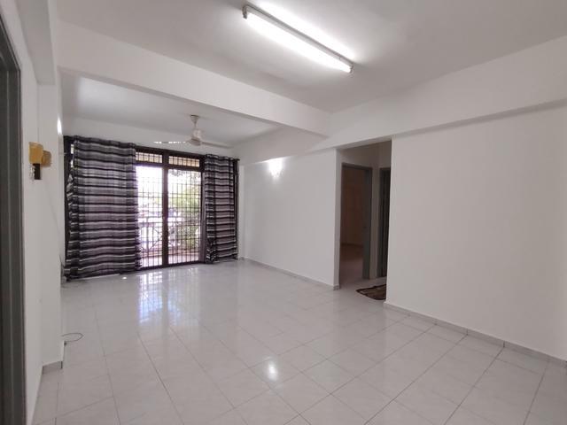 Apartment for sale in Wellesley, Penang